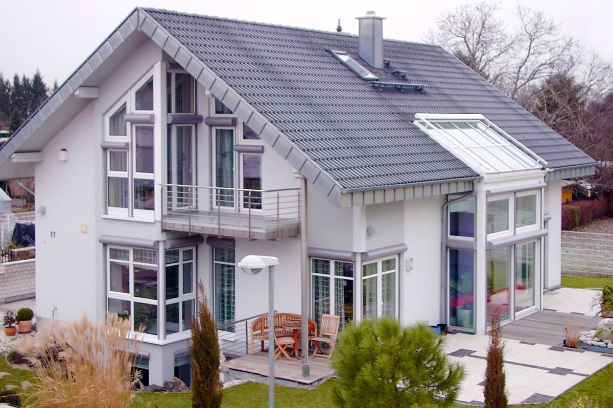 Rolladen an einem Wohnhaus